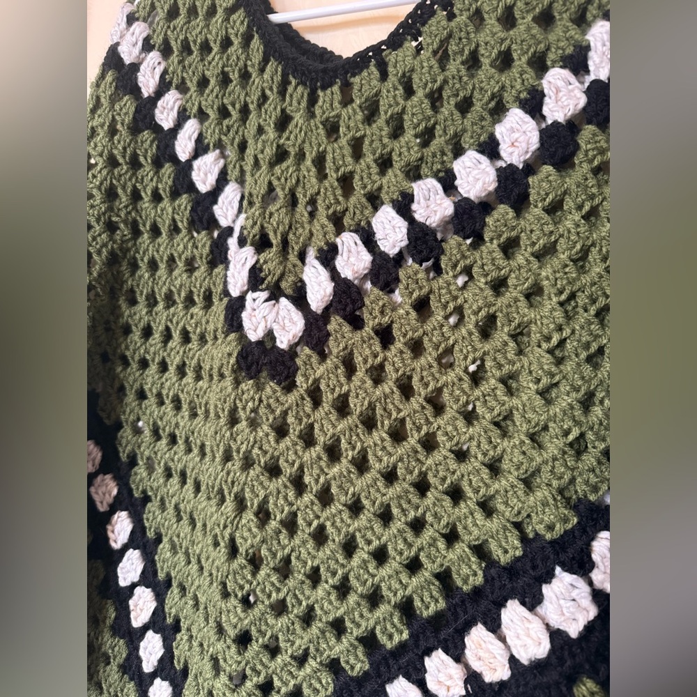 Crochet Poncho, Women’s size Large Handmade Army Green Color Crochet Poncho - Picture 4 of 6
